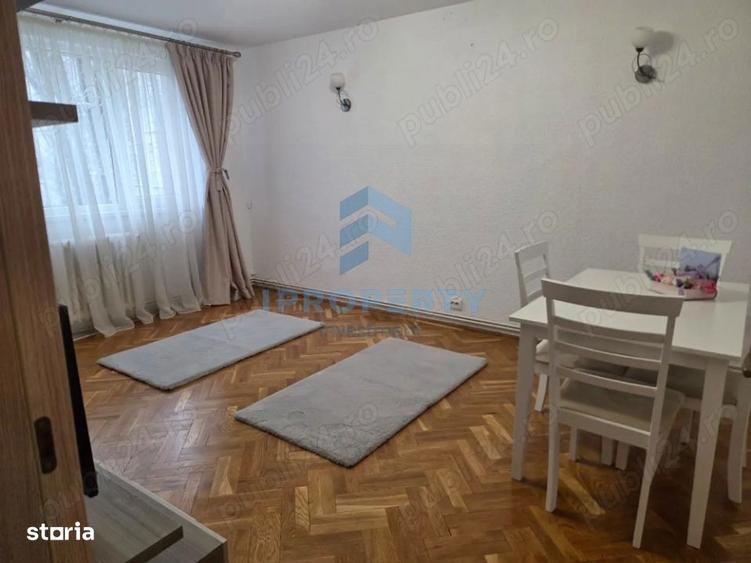 Apartament cu 3 camere în Drumul Taberei