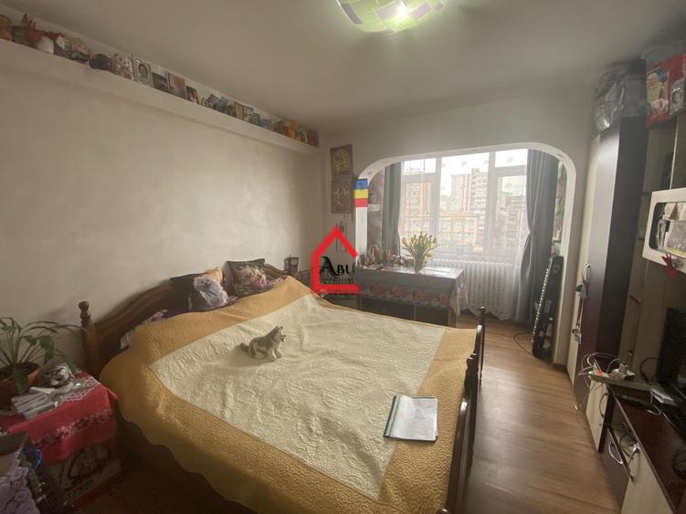 Apartament cu 2 camere decomandat, mobilat în Alexandru cel Bun