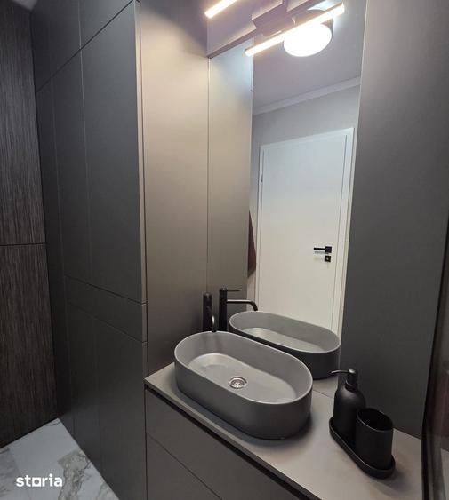 Apartament cu 2 camere decomandat în Berceni