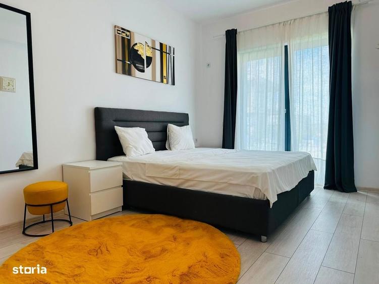 Duplex Elegant | 6 Camere | Curte De 270 Mp | Piscina | Otopeni - 3