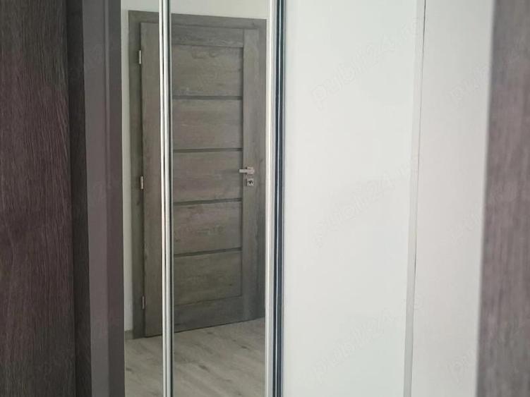 Apartament cu 3 camere semidecomandat, mobilat în Brazda lui Novac
