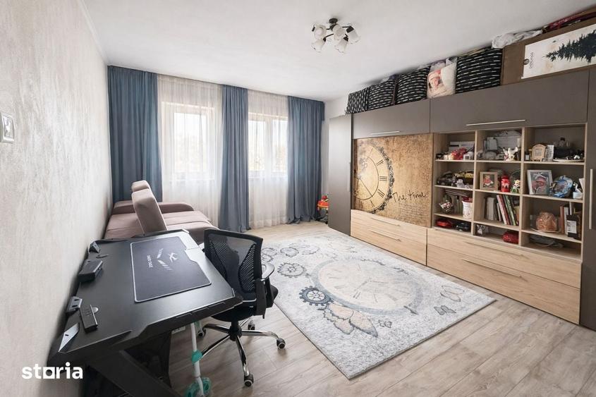 Apartament cu 2 camere decomandat în Est