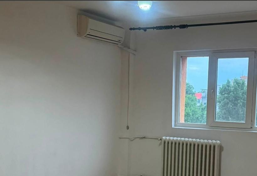 Garsonieră decomandată în Rahova