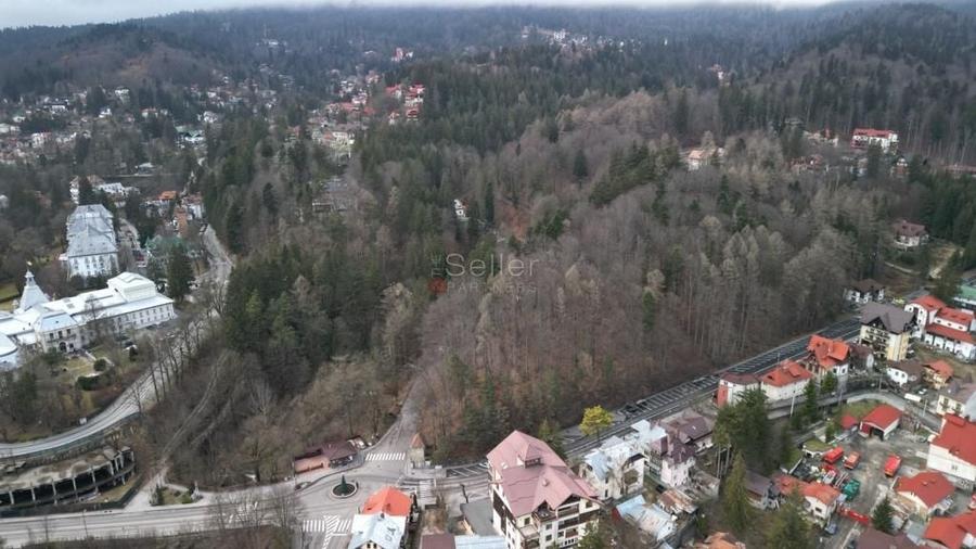 Teren Construcții intravilan de 1700 mp, în Castelul Peleș