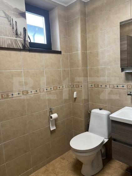 Casa individuala, cu 4 camere, 240 mp, 800 mp teren, zona Burdujeni - 12