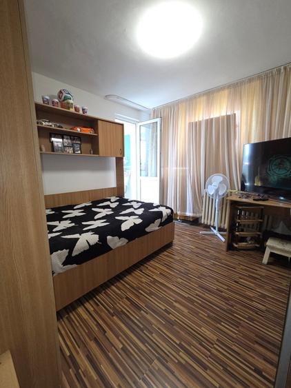 Apartament cu 3 camere în Câmpia Libertății