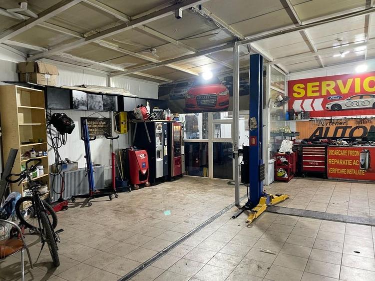 Spațiu comercial, de 100 mp, în Vitan