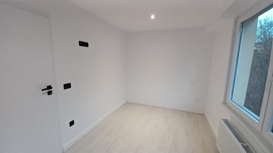Apartament cu 2 camere semidecomandat în Ultracentral