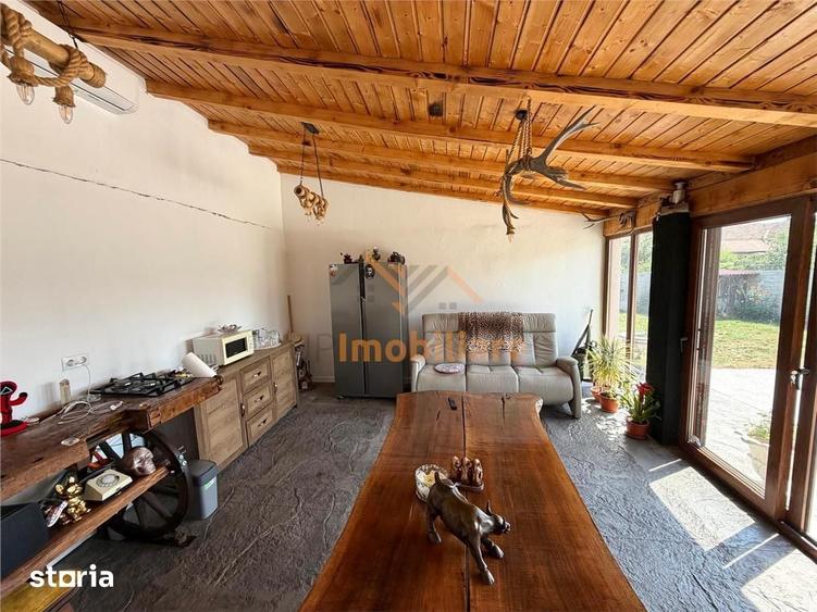 Casă cu 3 camere cu Teren 740 Mp în Girișu de Criș