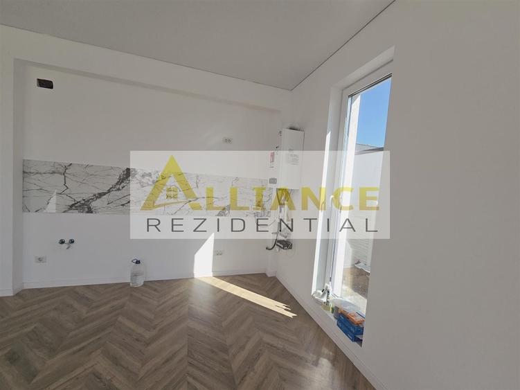 Casa individuala- 4 camere- 371mp teren- placa de beton - 5
