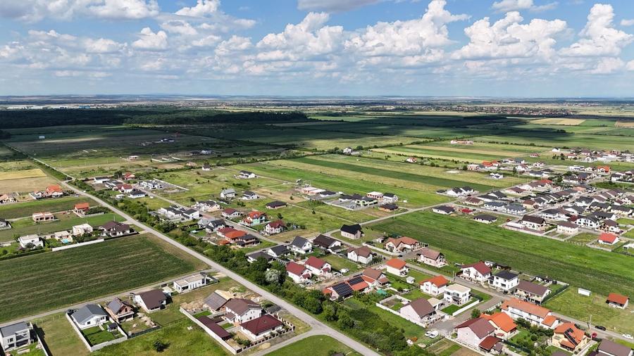 Teren Construcții intravilan de 956 mp, în Moșnița Nouă