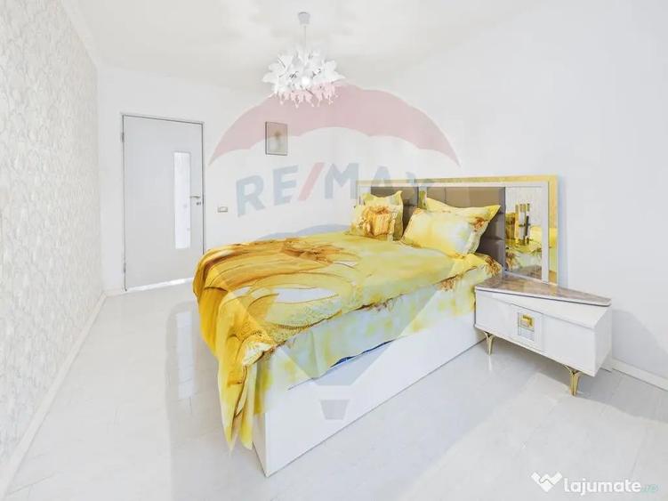 Apartament cu 3 camere semidecomandat, mobilat în Ștefan cel Mare
