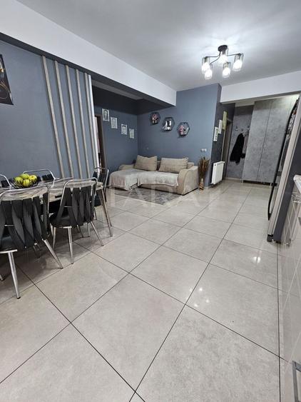 Apartament cu 3 camere decomandat, mobilat în Baciu