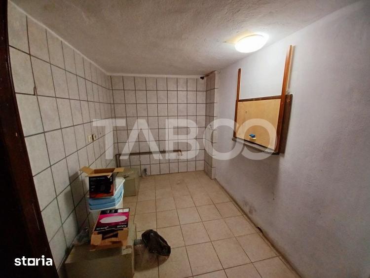 Spațiu comercial, de 200 mp, în Calea Dumbrăvii