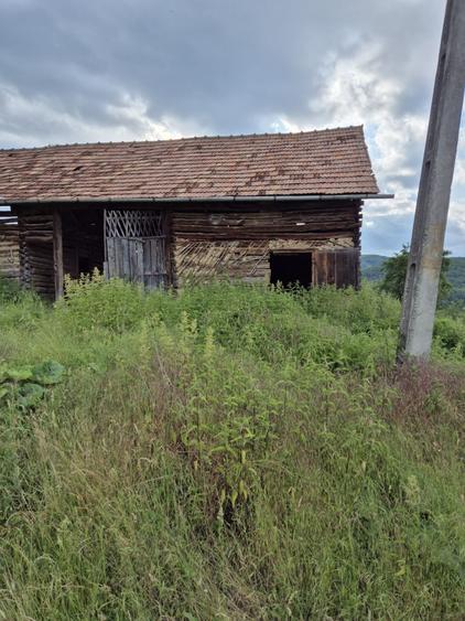 Casă cu 3 camere în Vurpăr