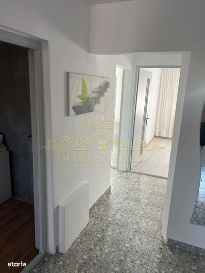 Apartament cu 3 camere în Micro 1