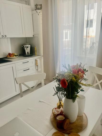 Apartament cu 2 camere decomandat în Florești