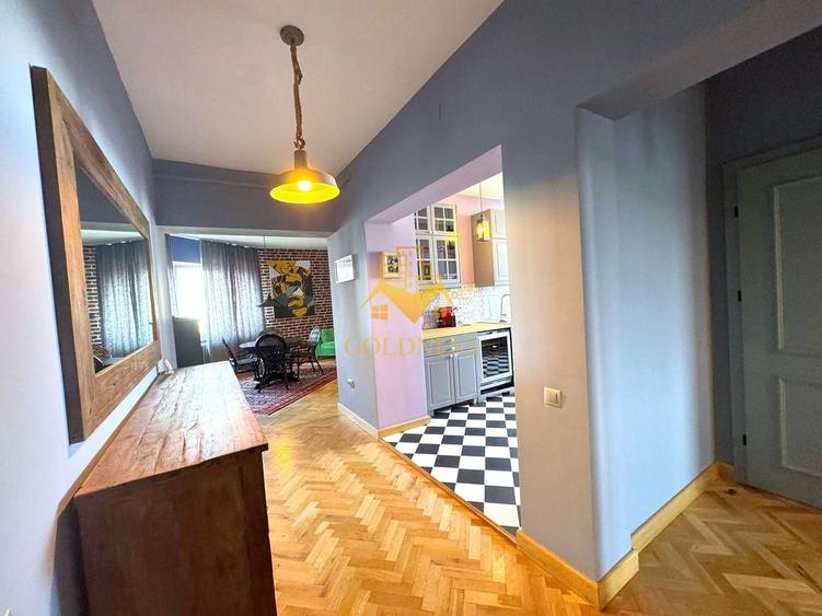 3 camere, Semicentral, 117mp, The Office, Bosch, Ntt Data, Paris - 9