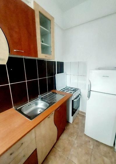 Garsonieră decomandată în Fundeni