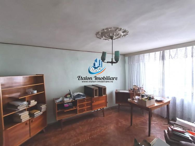 Apartament 2 camere decomandat, etaj 2, Carrefour Precista - 1