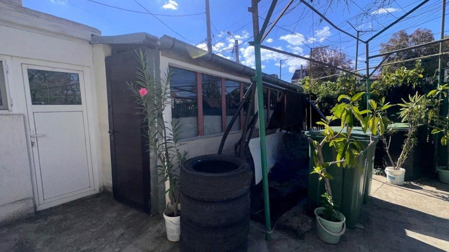 Casă individuală cu 3 camere cu Canalizare în Bucureștii Noi