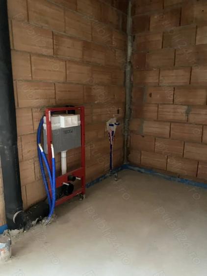 Zona Braytim, BLOC NOU, apartament 3 camere decomandat, etaj 1, 70 mp utili, pre? 2100 euro mp - 12