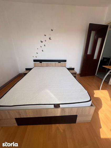 Apartament cu 2 camere în Podu Roș