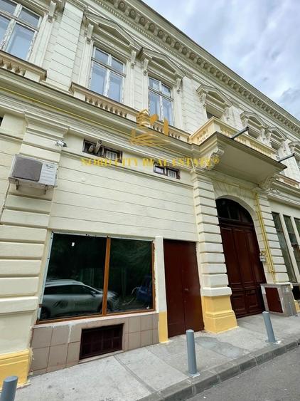 Spațiu comercial, de 1,857 mp, în Centrul Istoric