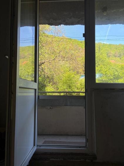 Apartament cu 2 camere semidecomandat în Nord