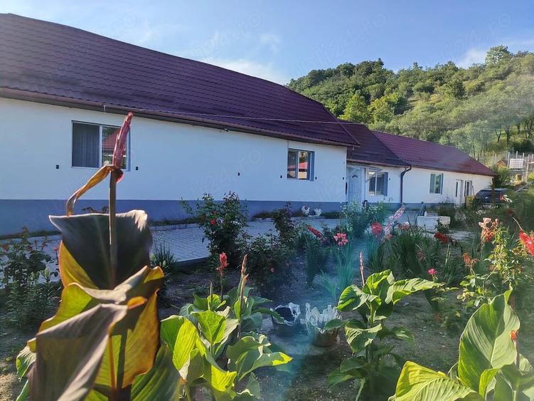 Casă cu Teren 1560 Mp în Așchileu