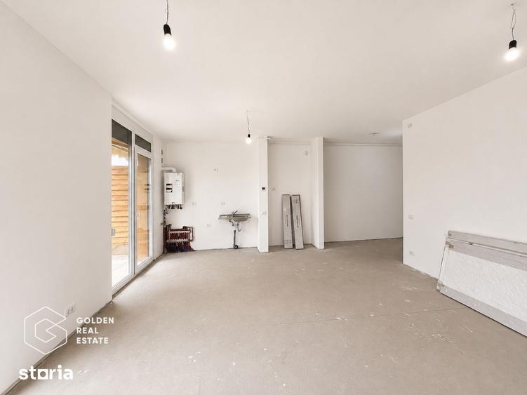 Apartament cu 3 camere în Intim
