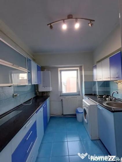 Apartament cu 3 camere semidecomandat în Câmpia Turzii