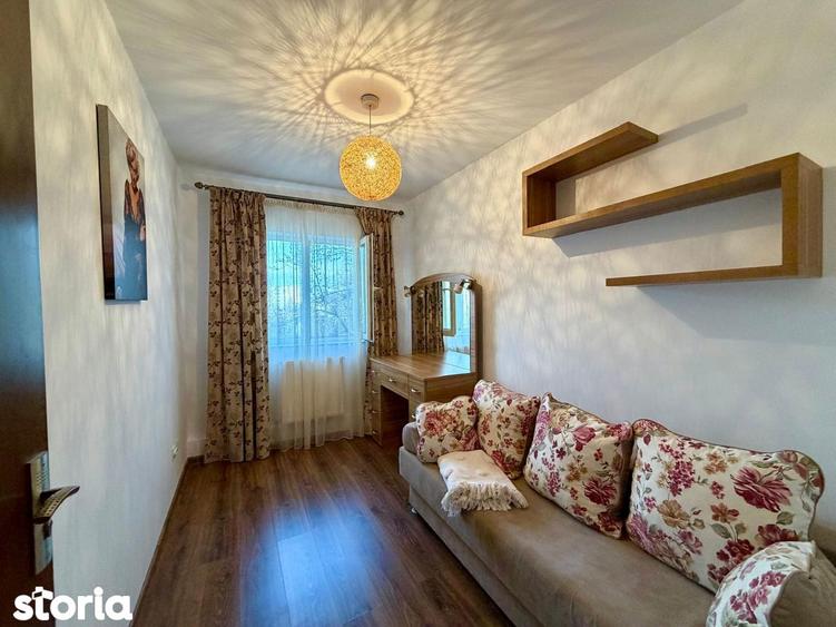 Apartament cu 3 camere decomandat, mobilat în Mircea cel Bătrân