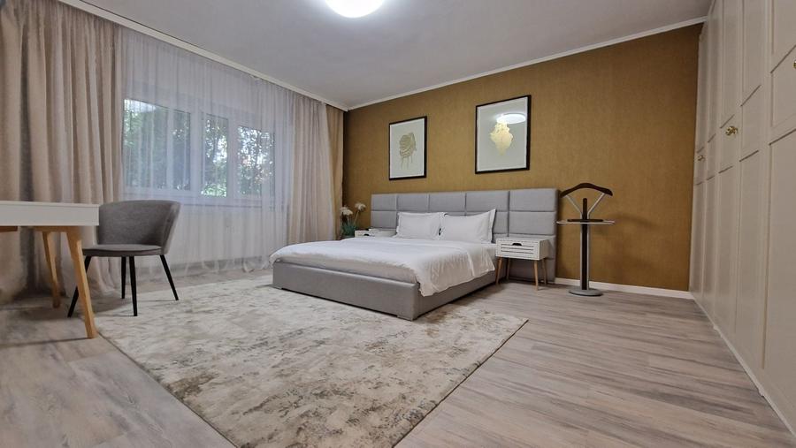 Apartament cu 2 camere decomandat, mobilat în Tei