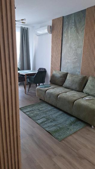 Apartament cu 2 camere decomandat în Exterior Vest