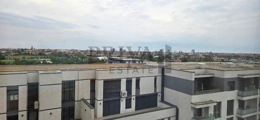 Apartament cu 3 camere semidecomandat, mobilat în Soarelui