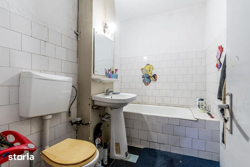 Apartament cu 4 camere în Micălaca