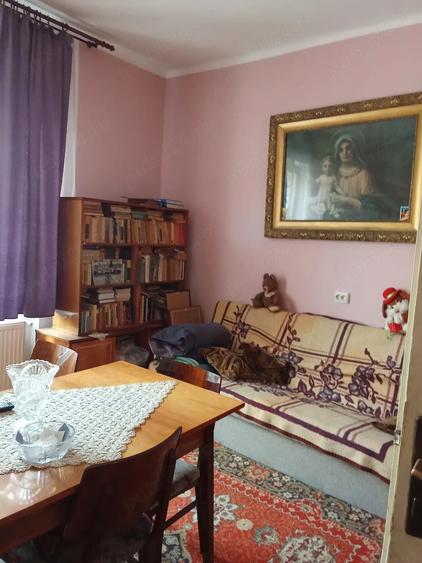 Casă cu 2 camere cu Teren 187 Mp în Central