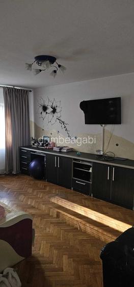 Apartament 3 camere 87m2 tip PB de vanzare