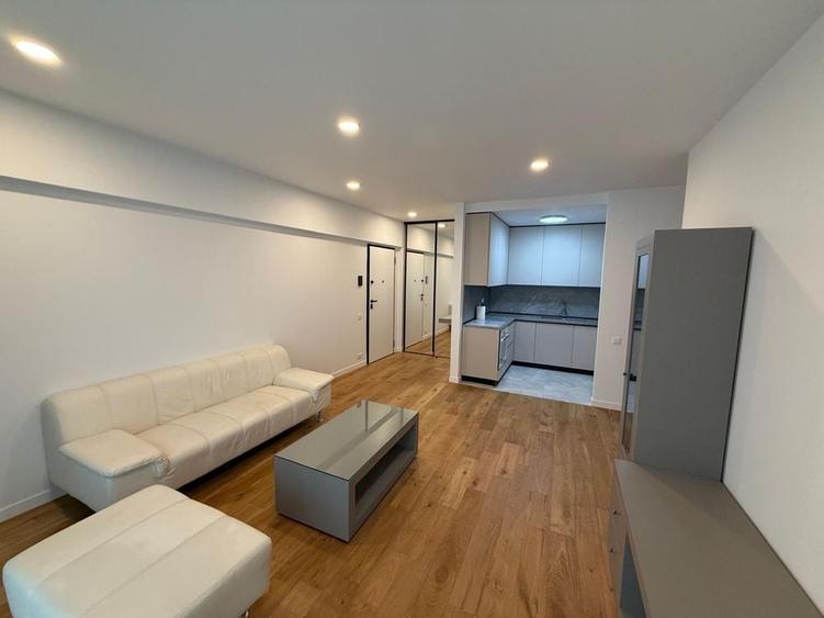 Apartament cu 2 camere decomandat în Cotroceni