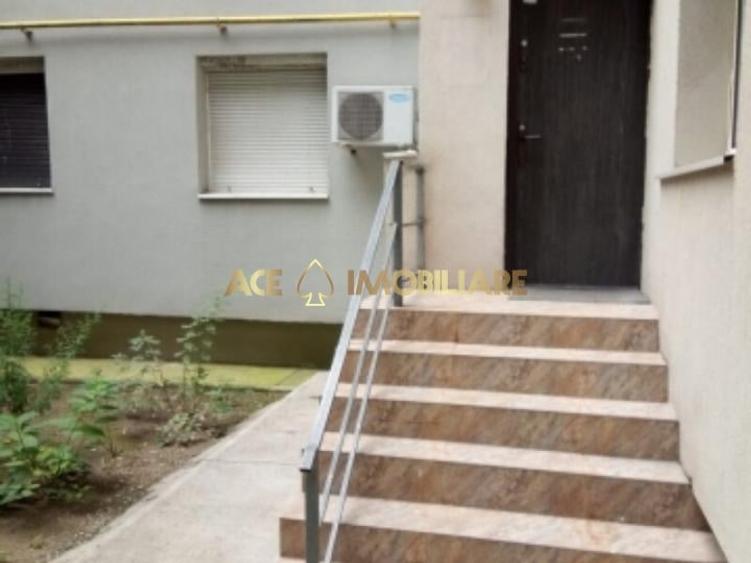 Apartament cu 4 camere decomandat, mobilat în Dristor