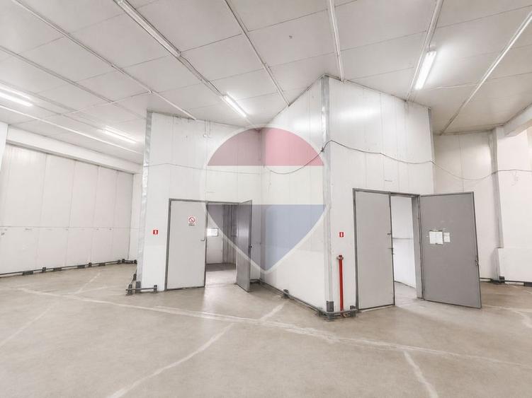 Spațiu industrial, de 590 mp, în Aeroport