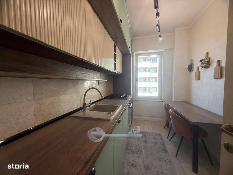 Apartament cu 3 camere decomandat în Copou