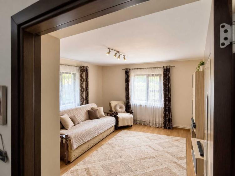 Casă cu 3 camere cu Teren 500 Mp în Berceni