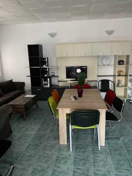 Casă cu 4 camere cu Teren 760 Mp în Central