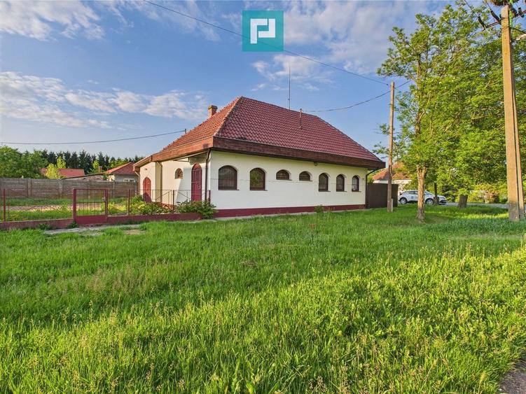 Casa cu 3 camere pentru investi?ii in Battonya - 14