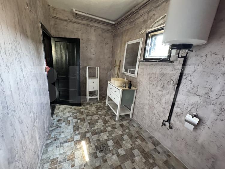 Casă individuală cu 5 camere cu Canalizare în Dămieni