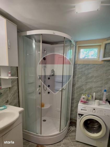Casă cu 4 camere în Breb