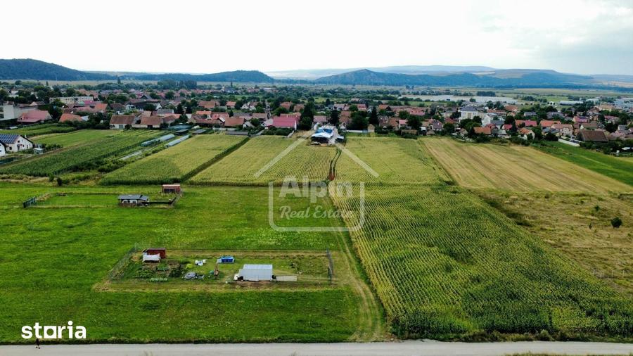 Teren de 920 mp, în Hărman