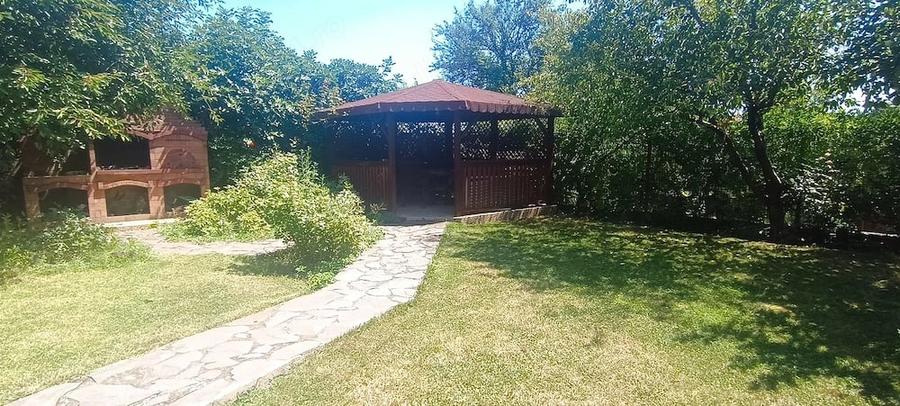 Casă cu Teren 471 Mp în Agigea